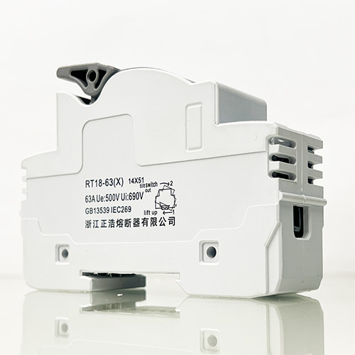 Pautan Fius 1000VDC 14X51